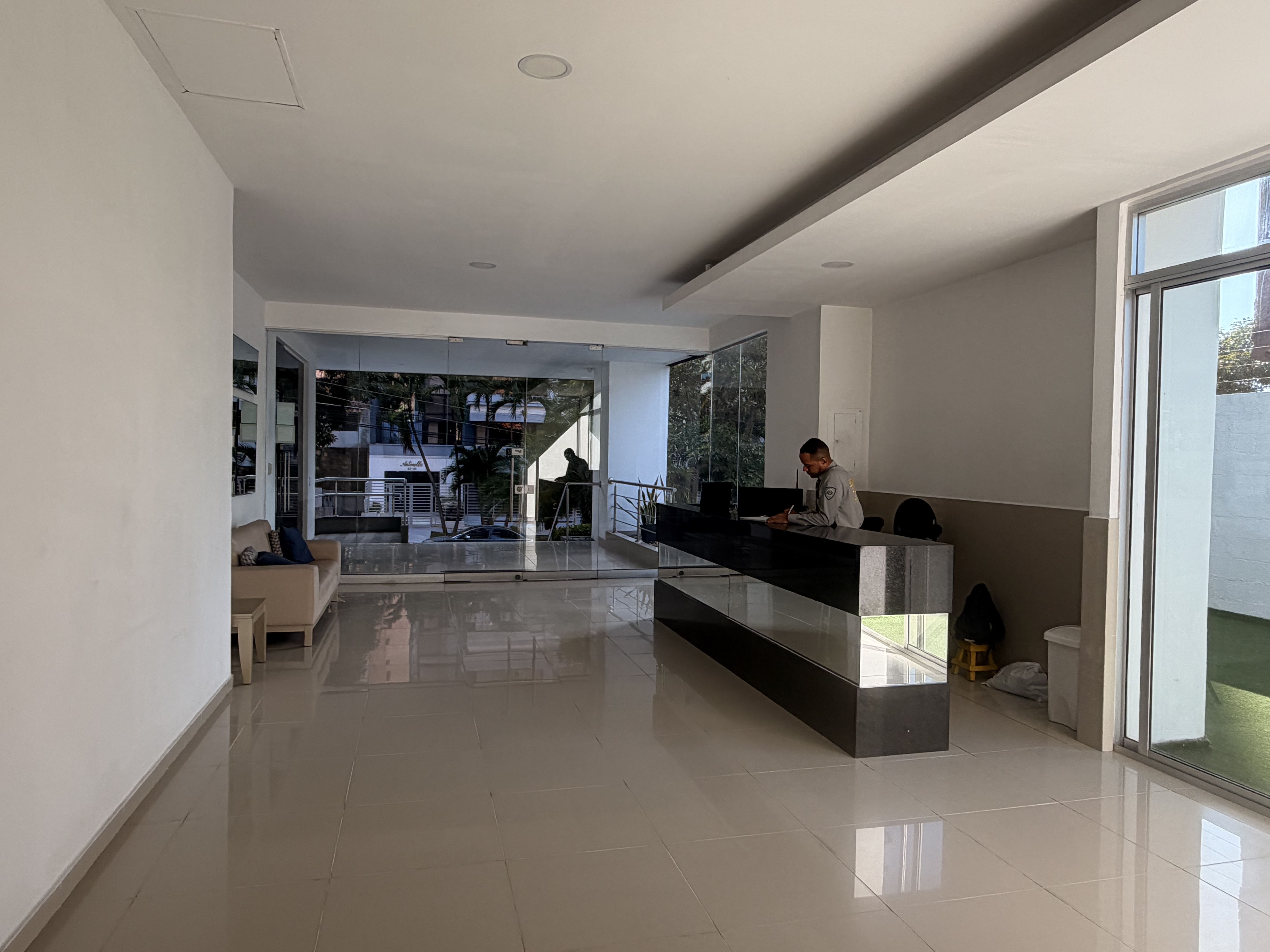 APARTAMENTO ARRIENDO - ALTO PRADO